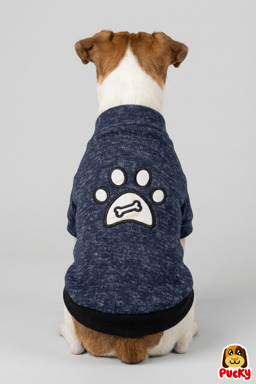 Suéter cuello de tortuga azul marino